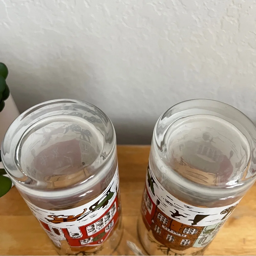 Vintage Libbey Glasses Winter Village Holiday Christmas Scene Gold Rim Set of 2